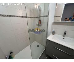 Casa independiente con piscina