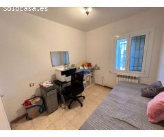 Casa independiente con piscina