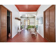 VENTA DE CORTIJO RURAL CON HUERTO E INVERNADERO  EN BERJA