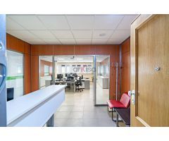 OFICINA EN VENTA DE 100 M2 CON POSIBILIDAD DE AMPLIAR HASTA 246M2 - EN EL EJIDO (ALMERÍA)