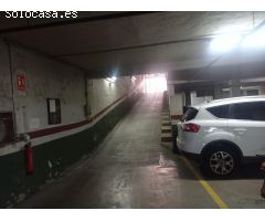 21 Inmobiliarias vende plaza de garaje en finca seminueva , cerca de avenida principal