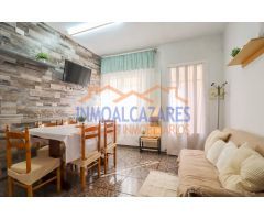 ¡A SOLO 130m DE LA PLAYA! CENTRICO APARTAMENTO EN PLANTA BAJA DE 3 DORMITORIOS, EN LOS ALCAZARES.