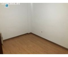Se VENDE piso en zona SAN BLAS
