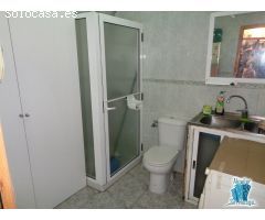 SE VENDE O ALQUILA NAVE INDUSTRIAL POLIGONO CAPELLANIAS