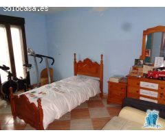 SE VENDE CASA EN ZONA PLAZA ITALIA