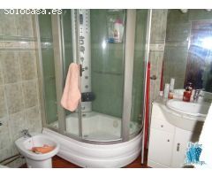 SE VENDE CASA EN ZONA PLAZA ITALIA