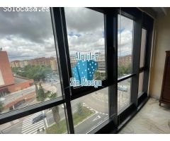 SE VENDE O SE ALQUILA DESPACHO EN EL EDIFICIO EUROPA