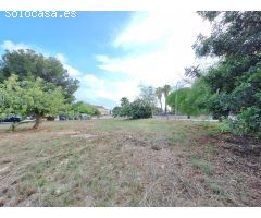 GRAN TERRENO RESIDENCIAL ESQUINERO EN EL ROMANÍ - EL VENDRELL