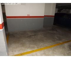 Buena plaza de garaje ubicada en el mismísimo centro de Calafell Pueblo.