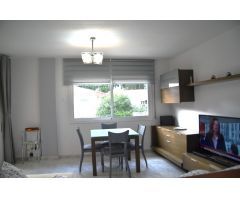 Precioso ático con solárium privado en el centro de Segur de Calafell