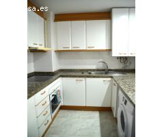 Precioso ático con solárium privado en el centro de Segur de Calafell