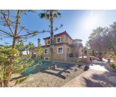 FINCA RUSTICA CON CHALET DE LUJO EN LOS MONTESINOS
