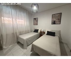 Apartamento de 1 dormitorio con piscina en el centro de Torrevieja