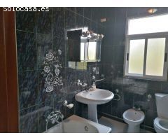 CASA AISLADA DE CAMPO CON SUS ARRIMOS, IDEALES PARA TRANSFORMAR EN BODEGA Y APARCAMIENTO