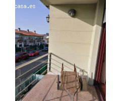 EXTRAORDINARIO CHALET ADOSADO EN UNA URBANIZACIÓN TRANQUILA DE CAMBRE