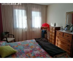 EXTRAORDINARIO CHALET ADOSADO EN UNA URBANIZACIÓN TRANQUILA DE CAMBRE