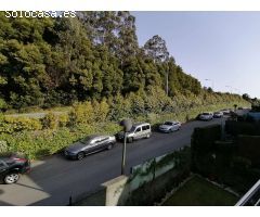 EXTRAORDINARIO CHALET ADOSADO EN UNA URBANIZACIÓN TRANQUILA DE CAMBRE