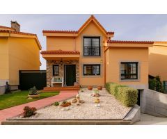 Chalet en Venta en A Coruña, La Coruña