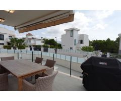 Chalet en Venta en la Nucia, Alicante