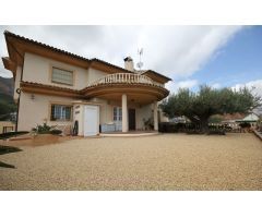 Chalet en Venta en Polop de la Marina, Alicante