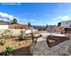 Chalet en Venta en la Nucia, Alicante