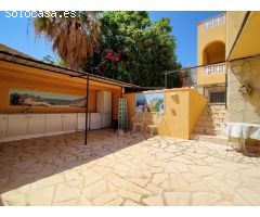 Chalet en Venta en la Nucia, Alicante