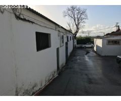 Nave Industrial en Venta en La Rinconada de la Sierra, Sevilla