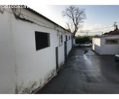 Nave Industrial en Venta en La Rinconada de la Sierra, Sevilla