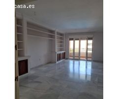 Piso en Alquiler en Los Sevillanos, Sevilla