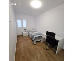 Habitación Sencilla a estrenar en piso compartido zona Santa María de Guía