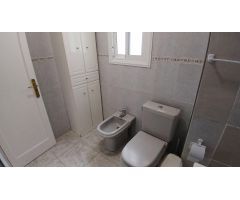 Se alquila Habitación para CHICAS  zona Miller Bajo.