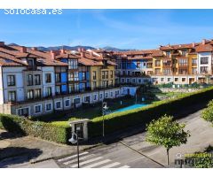 Se vende piso de dos dormitorios, piscina, con buenas vistas en Colombres, Ribadedeva