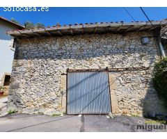 Se vende cuadra de piedra para rehabilitar a vivienda en Val de San Vicente, Cantabria