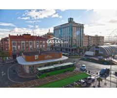 EDIFICIO ROLERSA- Piso de 4 habitaciones, 2 baños, terraza y garaje.