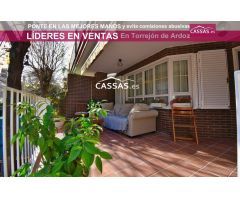 Chalet en FRESNOS, 6 habitaciones, 3 baños, jardin, garaje y solarium.