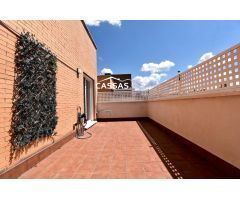 SOTO DEL HENARES - ATICO de 3 habitaciones y 2 baños. Terraza, trastero y 2 plazas de garaje
