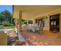 Chalet independiente con parcela en la Sierra del Maigmó.