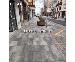 EN VENTA LOCAL EN EL CENTRO DE VENDRELL