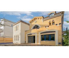 CHALET EN VENTA EN LA PLATJA DE RIBES ROGES - VILANOVA I LA GELTRÚ