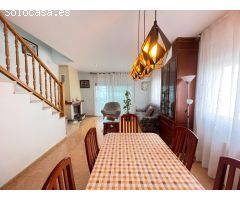 Casa unifamiliar en Rodonyà con jardín, piscina y vistas – 4 habitaciones + garaje privado