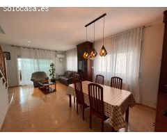 Casa unifamiliar en Rodonyà con jardín, piscina y vistas – 4 habitaciones + garaje privado