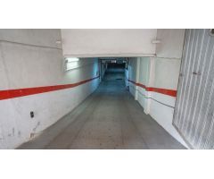 Garaje cerrado en zona avd. Ronda