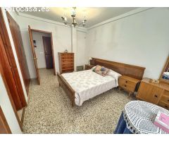 AMPLIO PISO EN ELDA, ZONA PLAZA CASTELAR