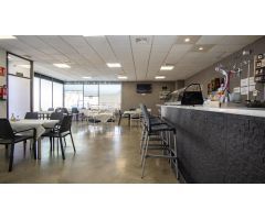 Restaurante- bar en Polígono (traspaso)