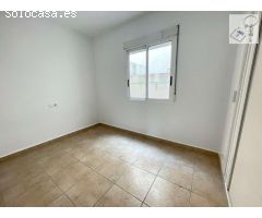 HAGA SU OFERTA!! BUNGALOW EN PLANTA BAJA, 2 DORMITORIOS CON PISCINA COMUNITARIA!! URB. ALTOS DE LA B