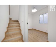 DUPLEX RECIEN REFORMADO!! 3 DORMITORIOS 2 BAÑOS EN AGUAS NUEVAS!!