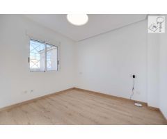 DUPLEX RECIEN REFORMADO!! 3 DORMITORIOS 2 BAÑOS EN AGUAS NUEVAS!!