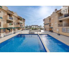 Apartamento en Venta en Torrevieja, Alicante