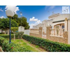 Casa en Venta en Torrevieja, Alicante