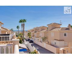 Casa en Venta en Orihuela, Alicante